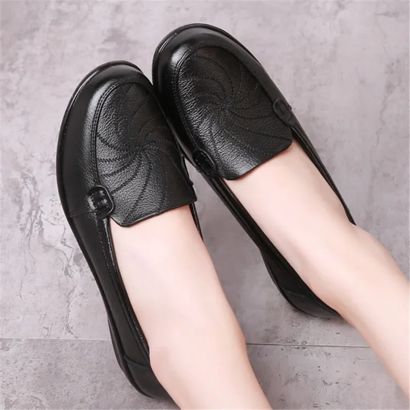 MVVJKE New Woman Flats  Autumn Natural Genuine Leather Women Casual Shoes Soft Bottom Comfort Mom Shoes