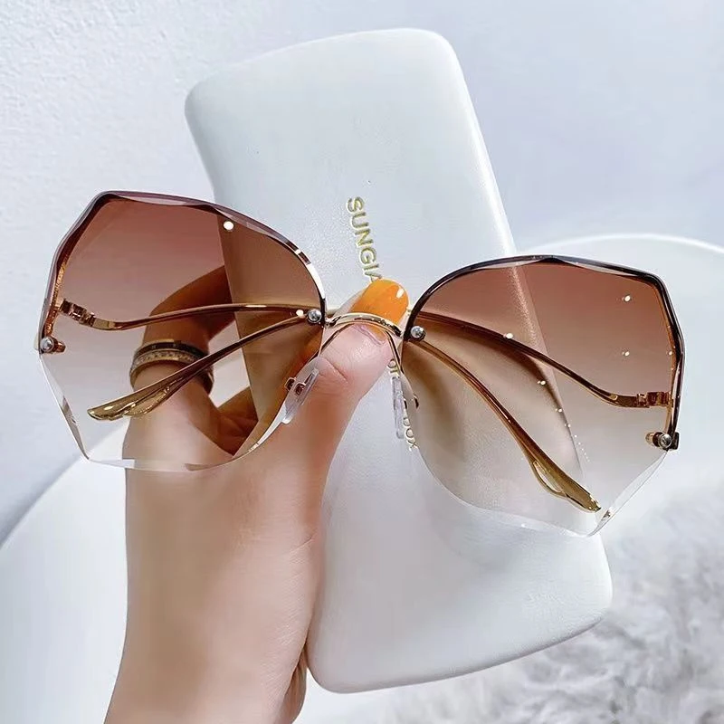2024 Luxury Round Gradient Sunglasses Women Metal Curved Eyewear Ocean Rimless Fashion Sun Glasses Ladies UV400 Oculos De Sol image 4