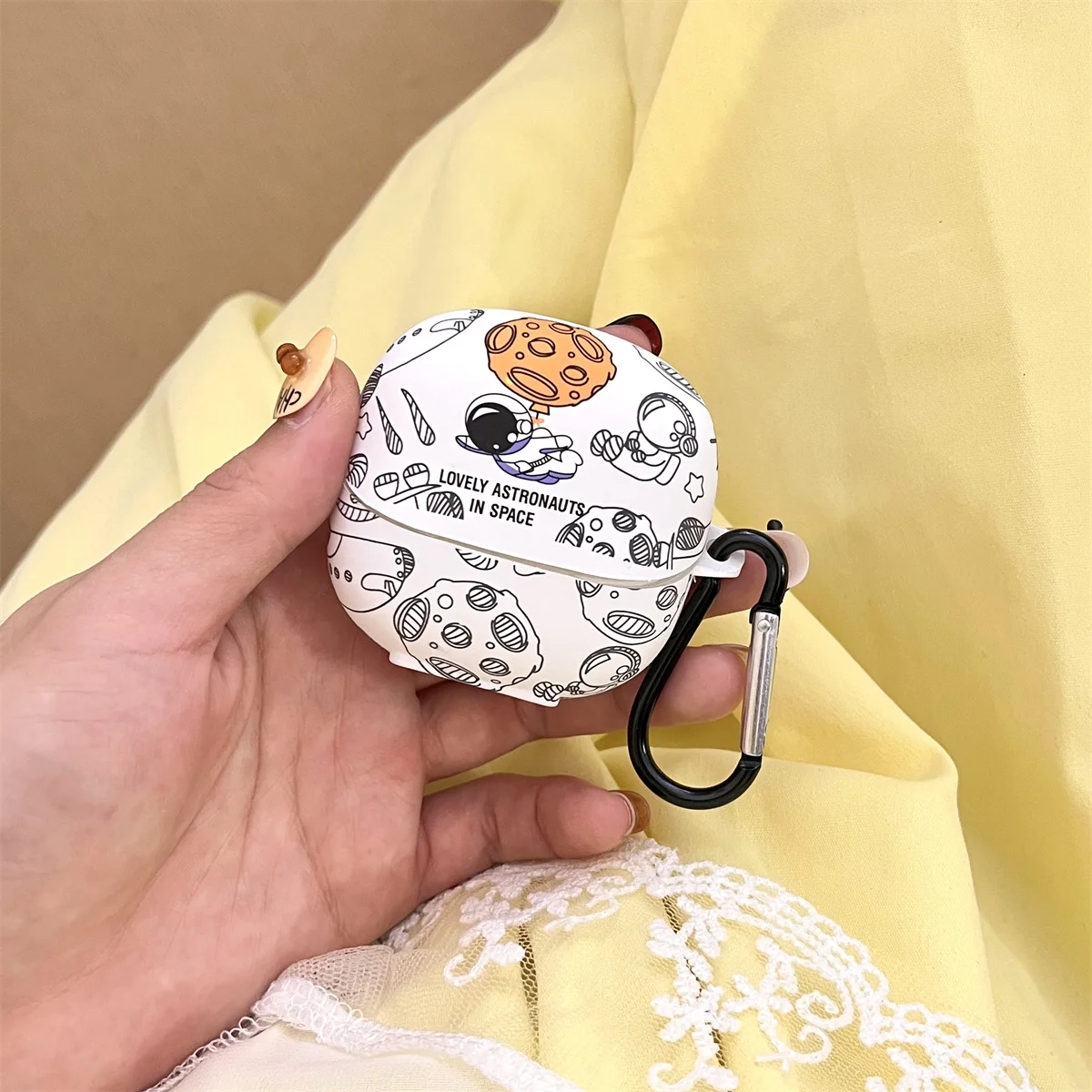 حافظة سماعات أذن مقاومة للصدمات لشاومي برادز 5 ، رسوم كرتون لطيفة ، IMD ، رائد فضاء ، ملصق كريستالي ، غطاء سماعات أذن مع خطاف