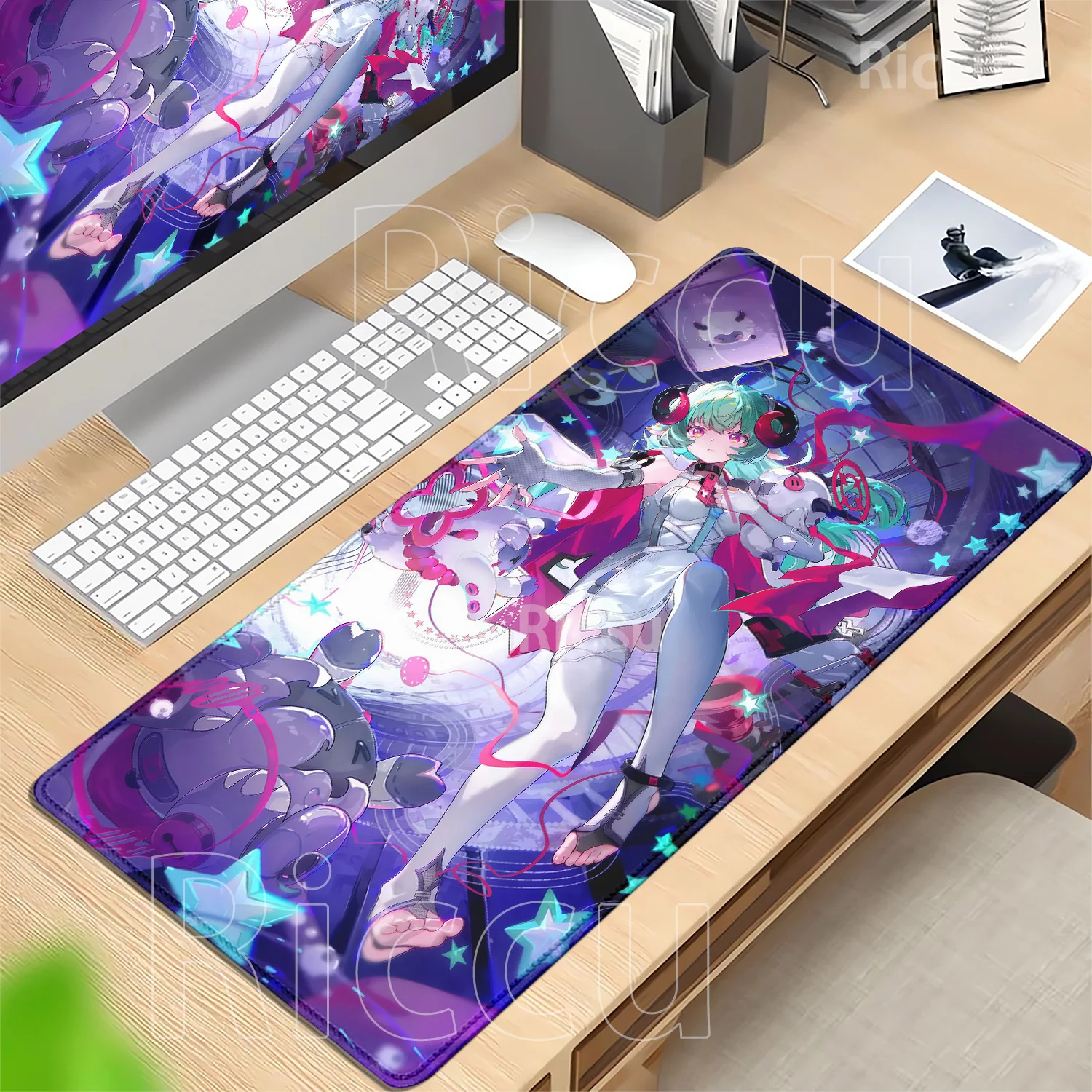 Image of HD-Druck Iroi Neverness To Everness NTE Anime Niedliches Mädchen Mauspad PC Gaming Tastatur Schreibtischunterlage Büro-Zubehör XXL Tischunterlage