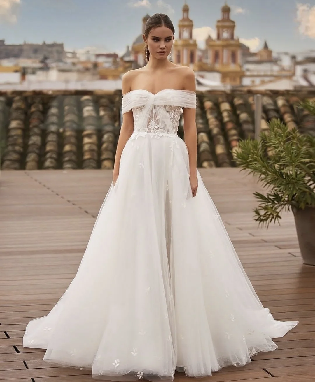 

Customize To Measures 2025 Off The Shoulder A-Line Floor Length Lace Appliques Organza Tulle Bridal Gowns For Women Charming