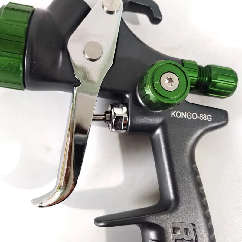 Japan KINKI KONGO-88G Airbrush Green Kong Car Spray Gun High Atomizer Upper Pot 600ML Capacity