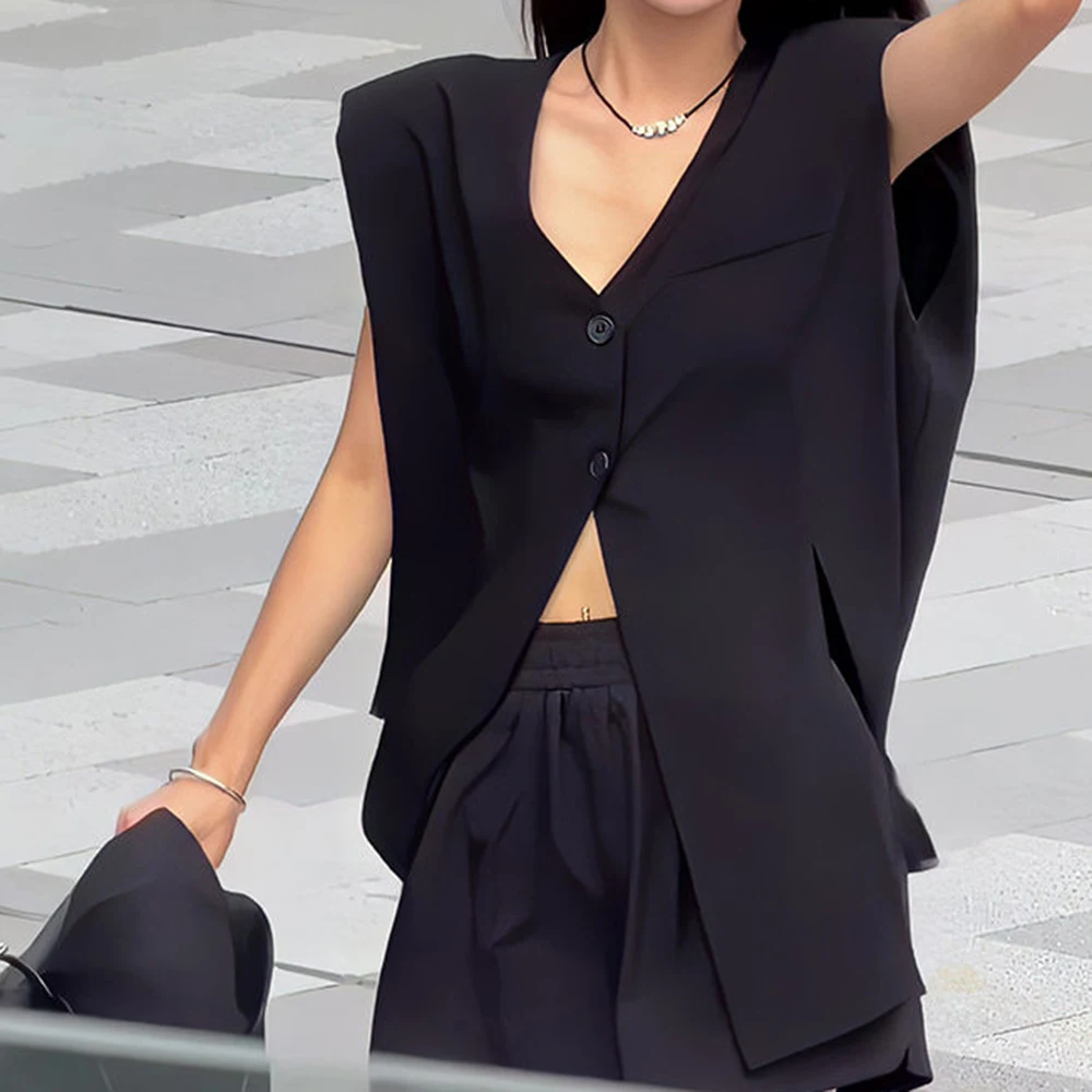 Korean 2025 summer new  black V-neck sleeveless suit vest versatile and thin stacked vest top