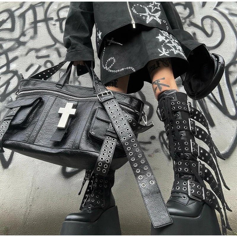 Vintage Distressed Tote Bag mit Kreuznieten, Große Unisex Umhängetasche, Reißverschluss-Handtasche aus Cracked PU für Damen – Detail 30