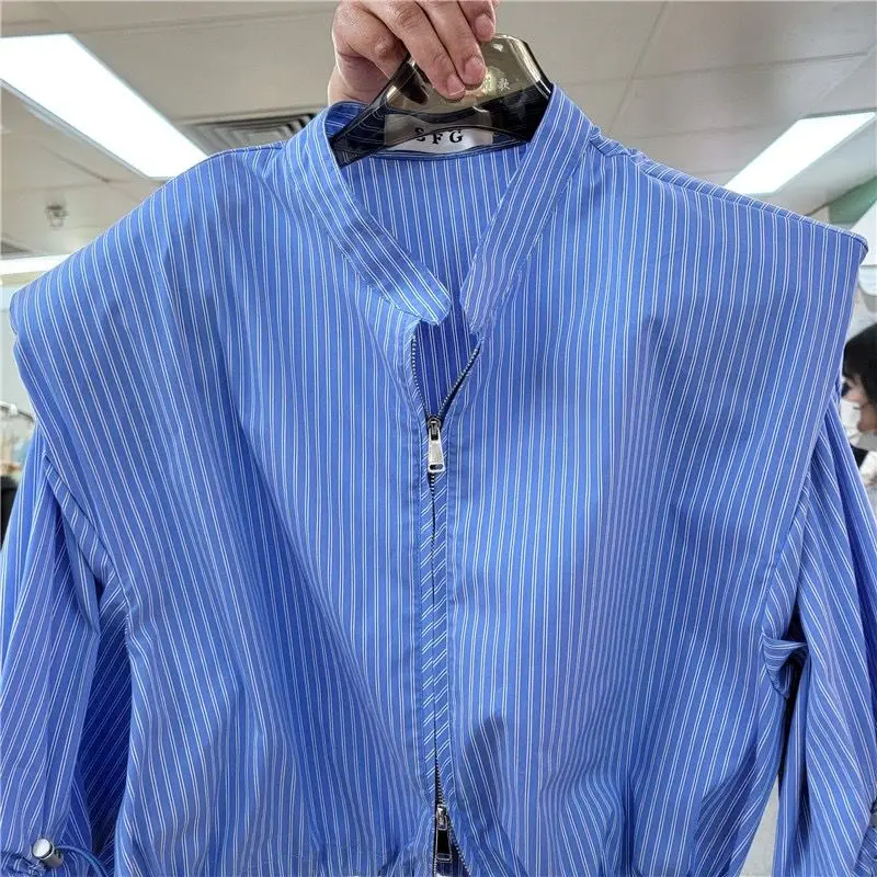 Imagem -04 - Camisa Listrada Azul Feminina Gola Alta Blusa de Cardigã de Manga Curta Terno Protetor Solar Verão Novo 2023