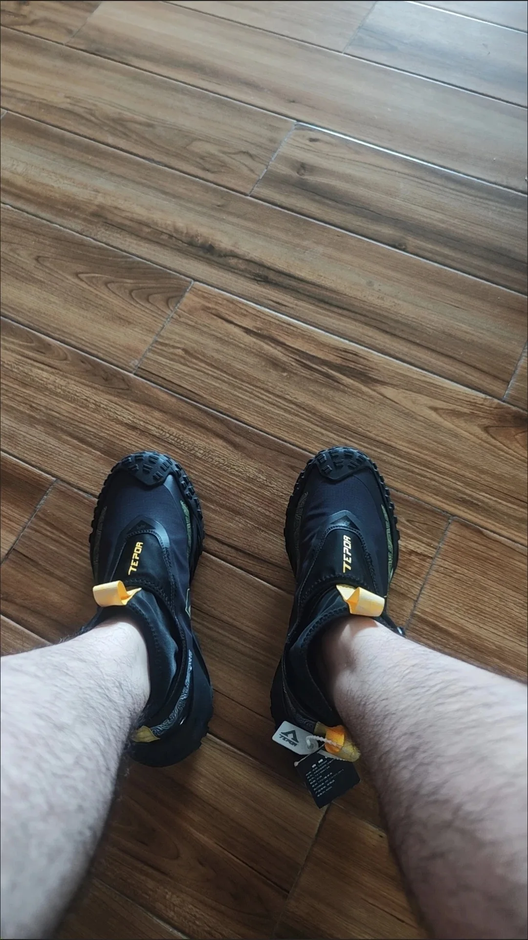 

New summer men's running shoes women's marathon running shock-absorbing sports training shoes professional sports