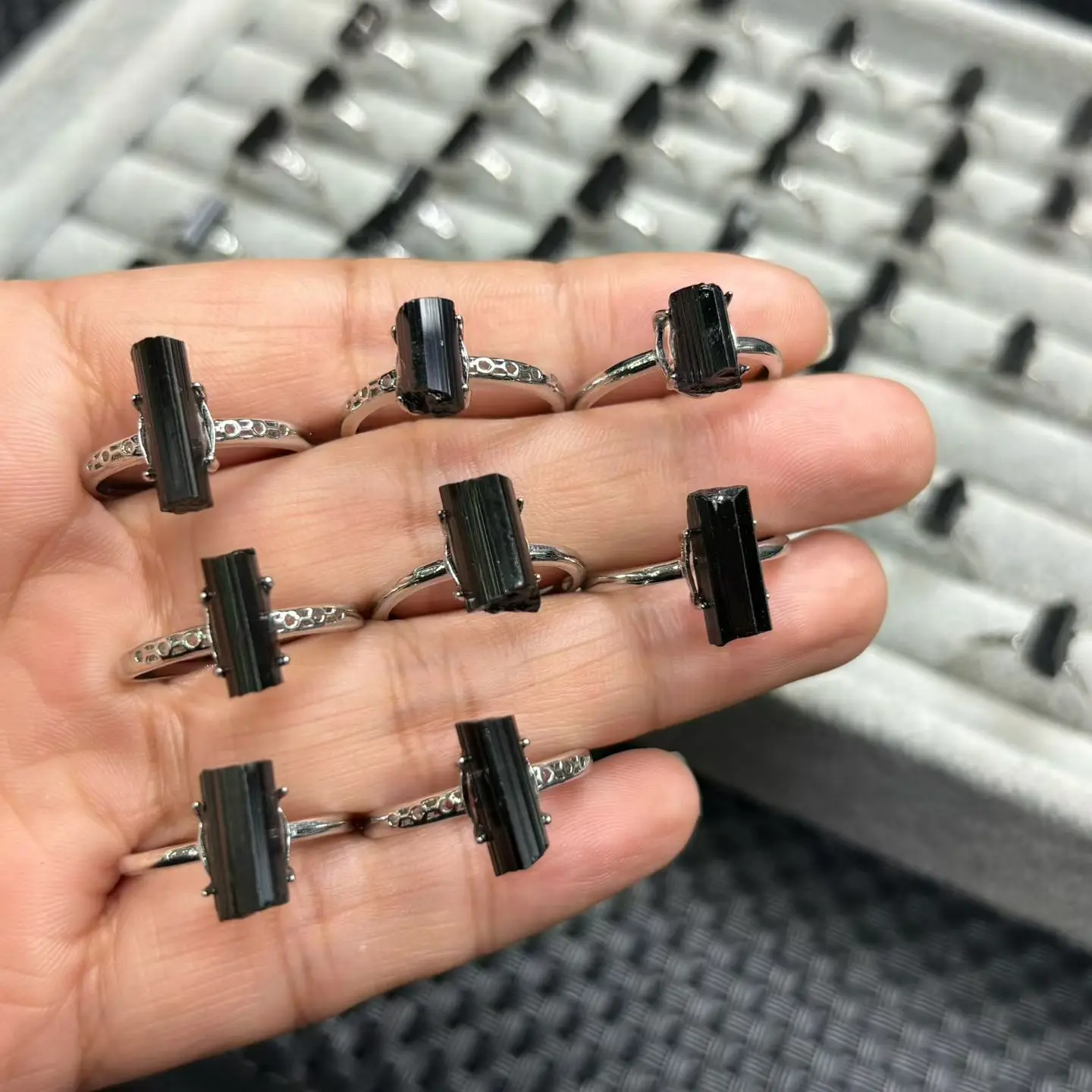 1 Pc Natural Raw Rough Black Tourmaline Ring Irregular Shape Reiki Healing Stone Jewelry Gift Men Women