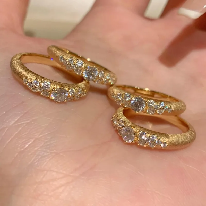 خاتم ألماس ذو نقطة مصقولة باللون الذهبي العتيق من القرون الوسطى بتصميم متخصص وخفيف فاخر وخاتم إصبع السبابة الغجرية الراقية