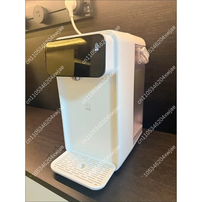 Instant Hot Water Dispenser Desktop 2200W 3s Quick Heating 3L Tank for Home Office Tea Coffee