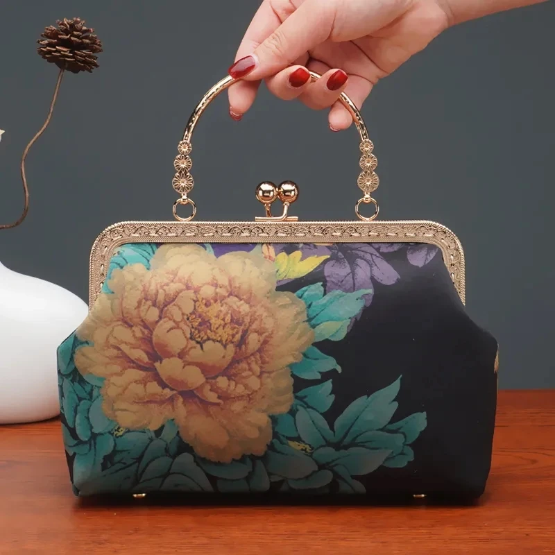 Classic Mother Gift Chic Lady Bags Lock Vintage Flowers Bag Women Bag Original Handmade Bags
