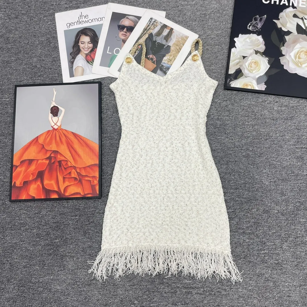 

European Station 2024 Knitted Early Spring New Tassel Sexy Sleeveless Suspender Pullover Slim Fit Versatile Women's Dress X937