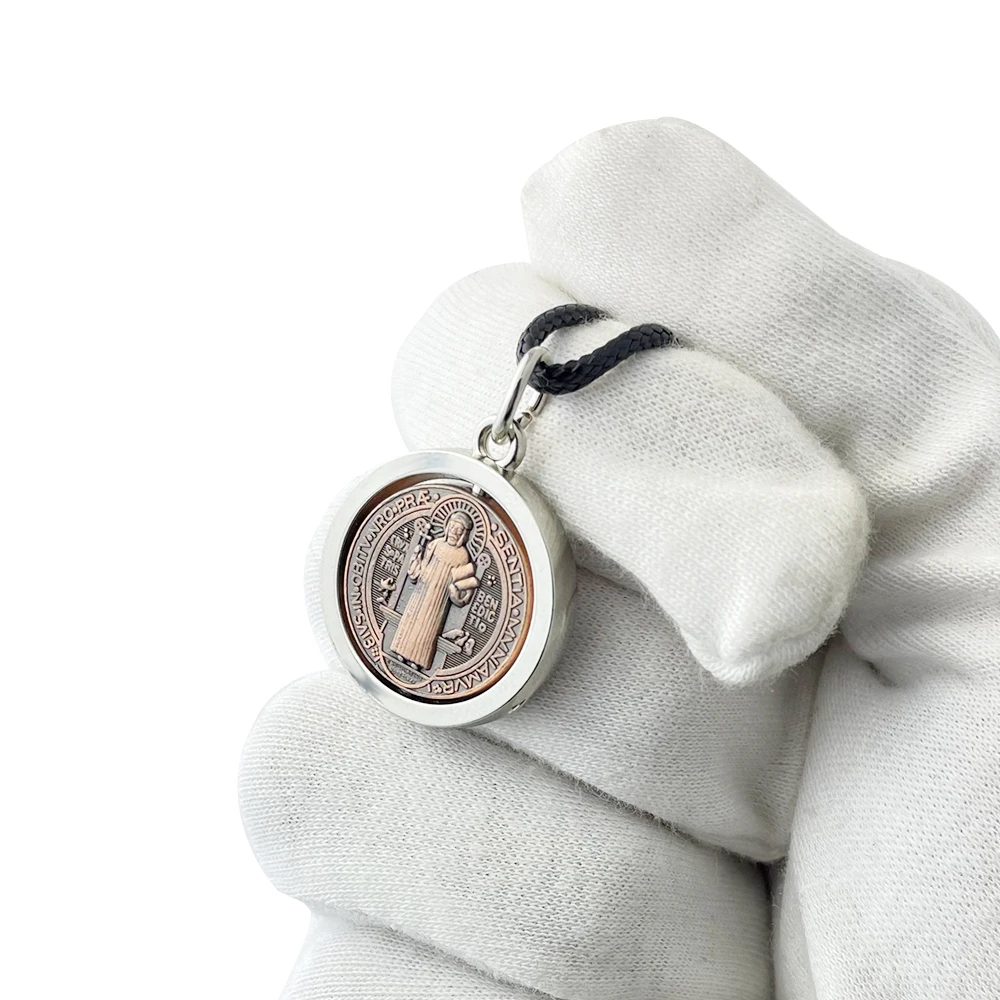New St Benedict Medal Necklace Catholic Protection Cross Pendant Men Women Exorcism Religious Jewelry Blessed Amulet Holy Gift