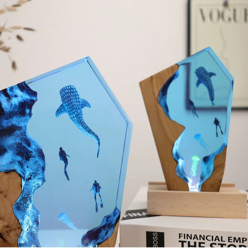 Resin Cave Whale Diver Desktop Jellyfish Glowing Ornament Creative Home Decoration Marine Art Gift for Giving