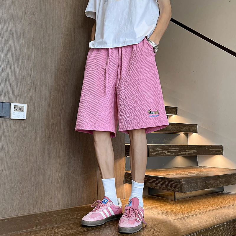 Sausage Dog Embroidered Shorts Men Summer Bubble Cloth Five-Quarter Pants Outdoor Hiking Running Comfortable Loose Shorts Men