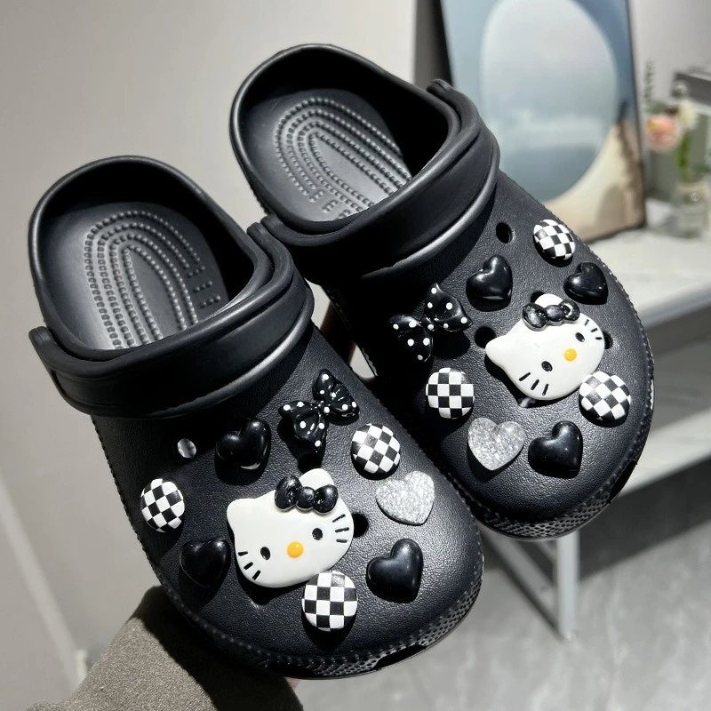 18Pcs Cute Cartoon Anime Girl Women Shoe Charms DIY Hole Shoes Detachable Buckle Slides Sandals Garden Shoes Accessories Gifts