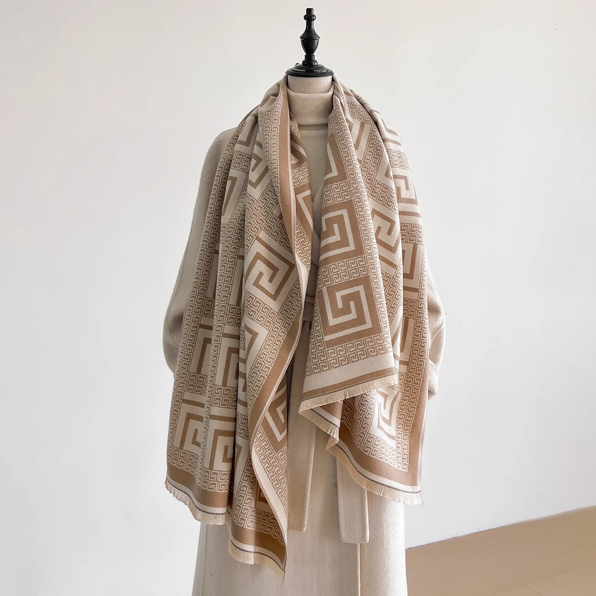 

2025 новейший дизайн, зимние двусторонние жаккардовые кашемировые шарфы, высокое качество, женская утепленная шаль, женский шерстяной шарф из пашмины