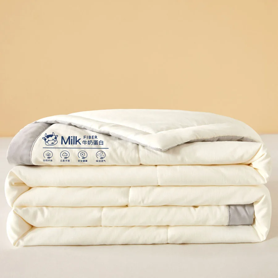 

Luxurious New Ultra-Fine Fiber Lightweight Ultra-Soft Cool Summer Quilt. Soft-Touch Washable Pure Color Luxury Style Blanket