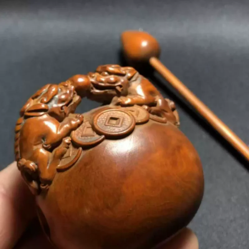 Vintage boxwood carving double auspicious beasts wooden fish home Buddhist hall feng shui auspicious ornament Buddhist Supplies