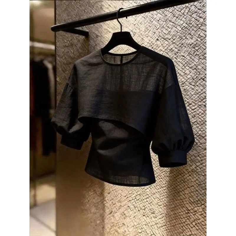 Unique Beautiful Fashionable Short Sleeve round Neck Women's Shirt Summer New Design Sensation Small Audience Elegant Shirt