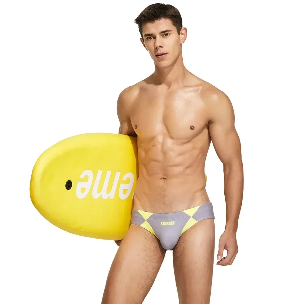 

Swimming Trunks Men's Sexy Low Waist U Convex Pouch Bikini Brief Skin Friendly Soft Quality Cool Feel Sweat Absorption Swimsuits