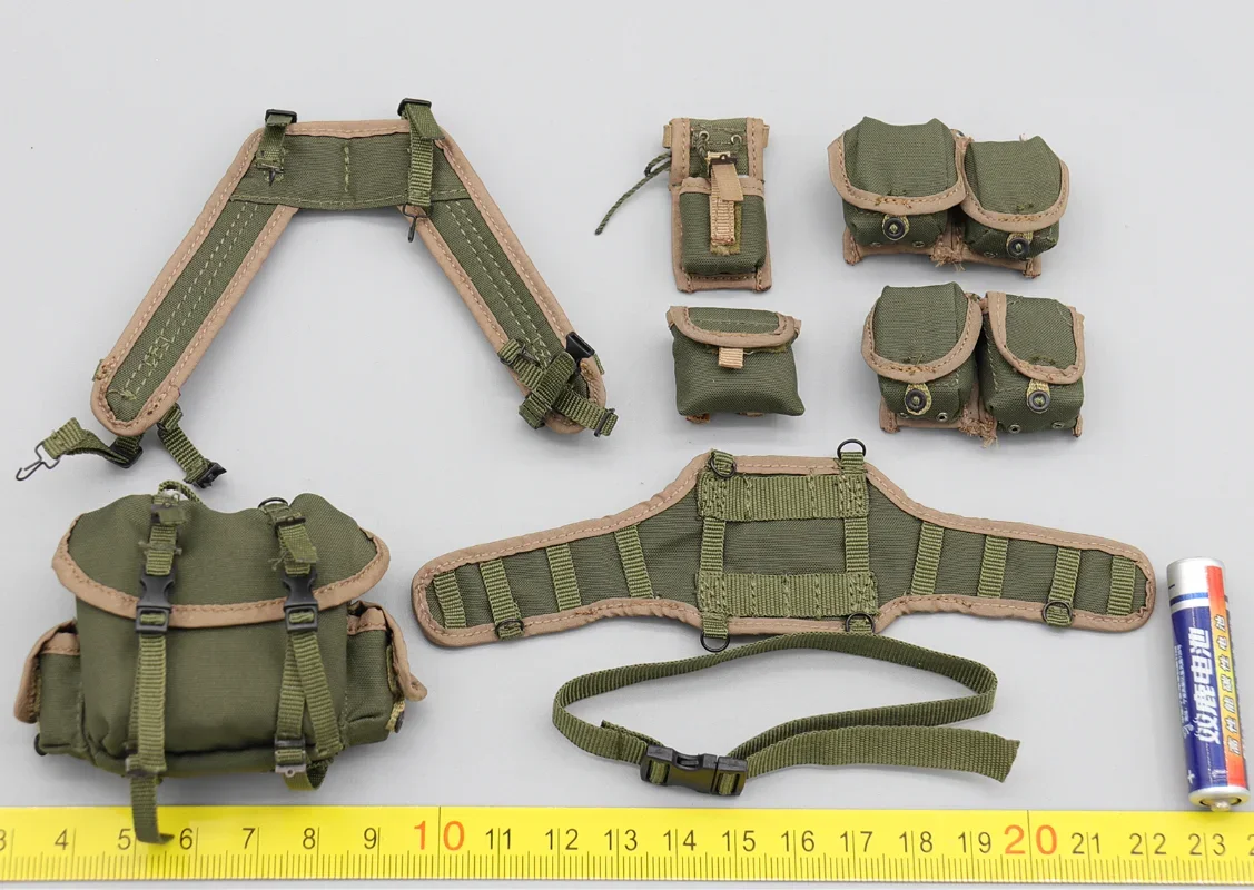 

UD9025 1/6 Scale Soldier Chest Hanging Model for 12'' FSB