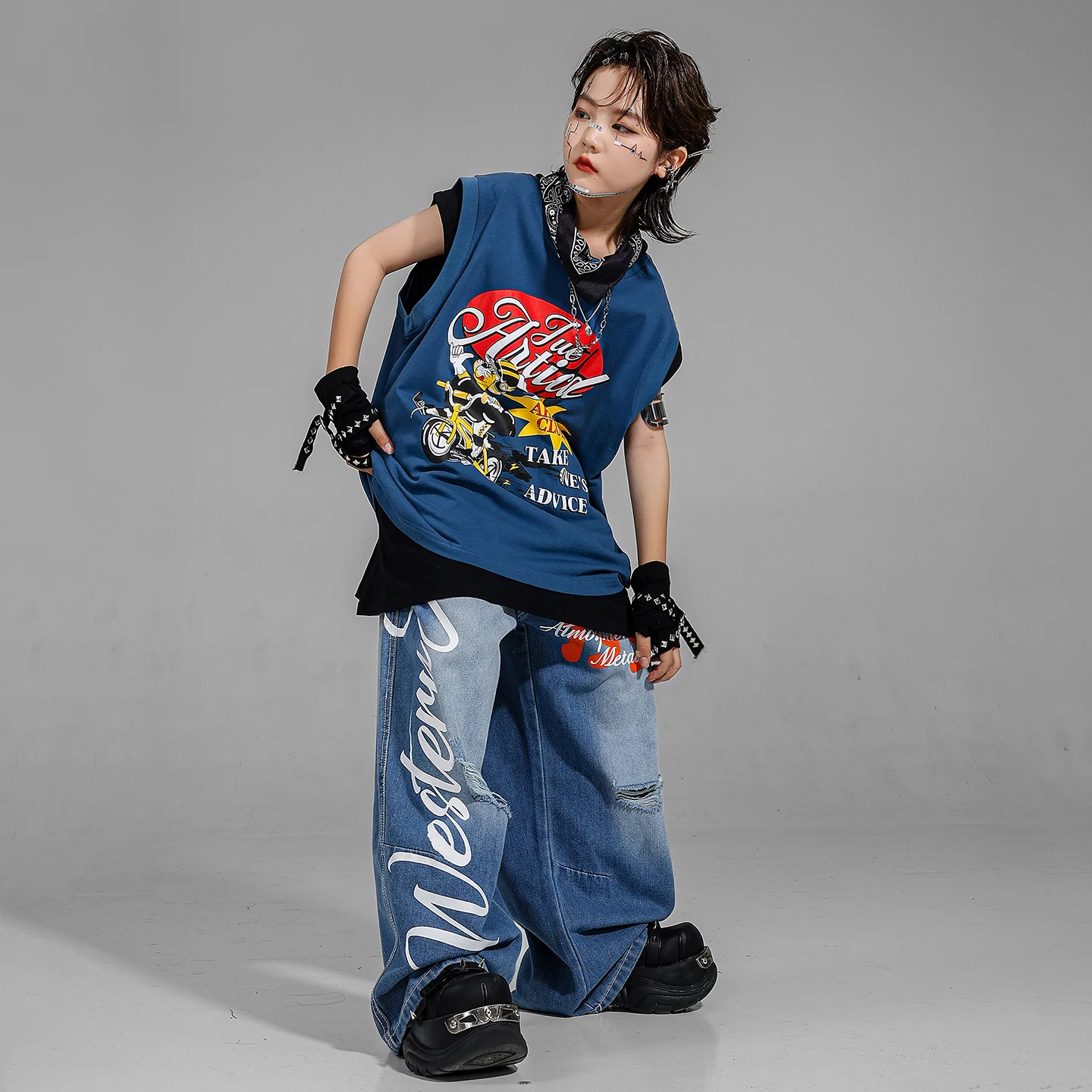 T-shirt per ragazzi Hip Hop Gilet blu Pantaloni Graffiti Ragazze K-pop Costume da ballo di strada Bambino Sala da ballo Streetwear Set di vestiti jazz per bambini