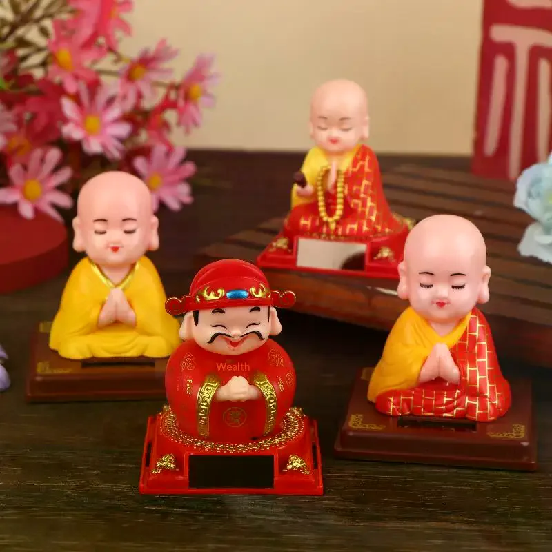 1Pcs Auto Shaking Little Monk Car Interior Accessories Toy Mini Solar Powered Little Monk Car Ornament Desktop Office Decoration