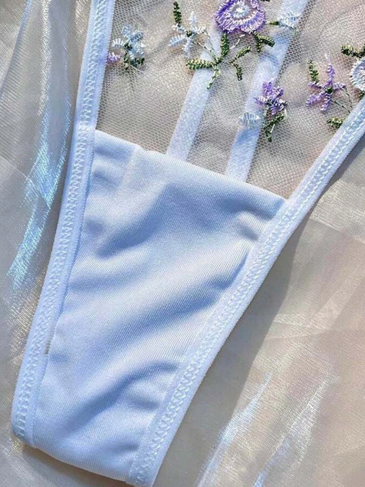 SsTss Sexy 2-delige bh-sets Dames Ultradunne doorzichtige mesh-lingerieset Mooie bloemenborduurwerk Transparant ondergoed