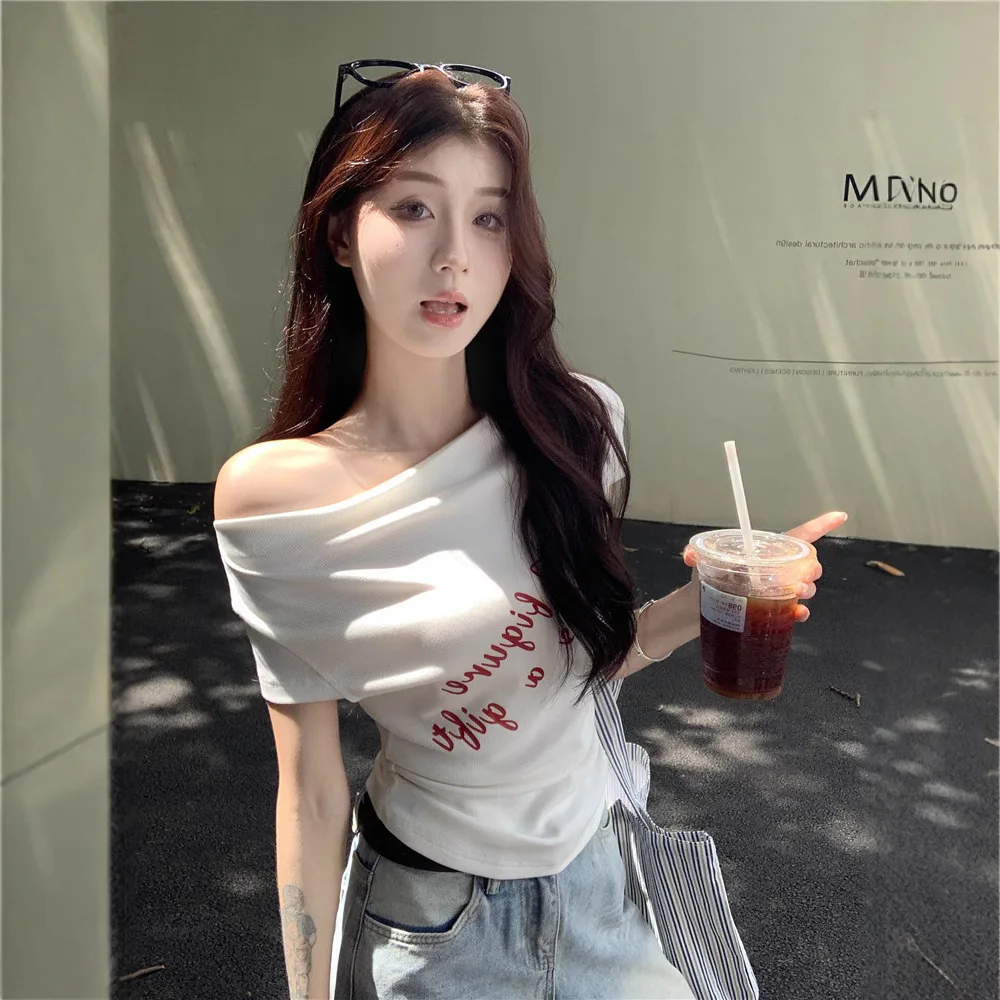 

One-word Neck Short-sleeved Slim-fit T-shirt for Women's Summer Letter-printed Thin Spice Girl Versatile Short Off-shoulder Top