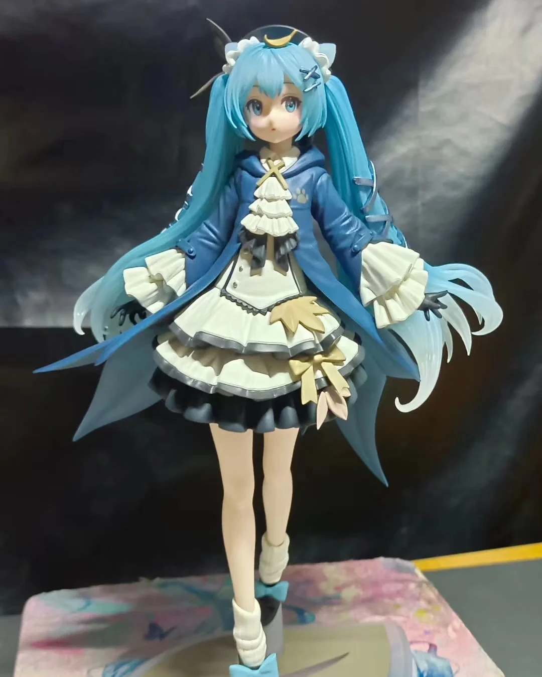 

Spot S-Fire Hatsune Miku Miku V'S Autumn Outing Figurine Anime Model Kt Statue Kawaii Doll Collect Toy Children Birthday Gift