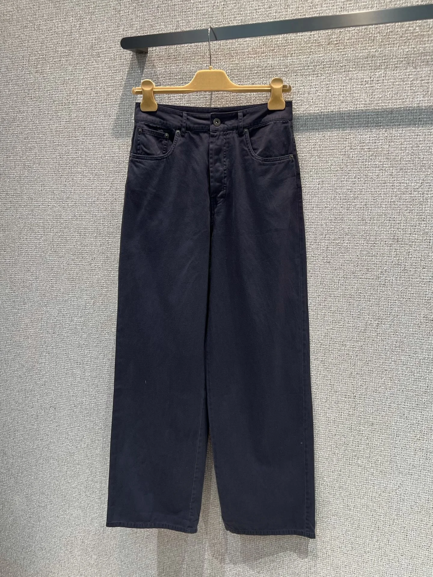 

Slimming High Waist Straight Leg Jeans Women's Loose Casual Versatile Long Pants Fashionable Youthful Looking Jeans