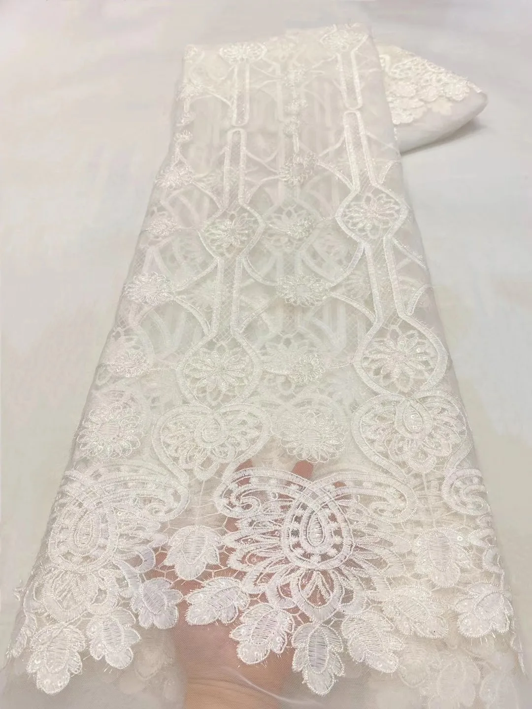 

African Lace Fabric 2022 High Quality French Mesh Lace Fabric Sequin Nigerian Lace Fabric for Wedding AMX5325