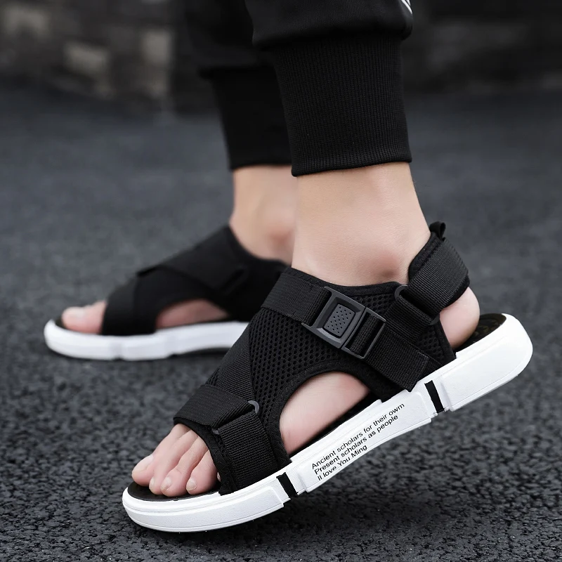 Sandalen Zachte Mannen Comfortabele Non-Slip Heren Schoenen Hoge Kwaliteit Geweven Strand Sandalen Heren Gladiator Sandalen Zomer Casual Platte Schoenen