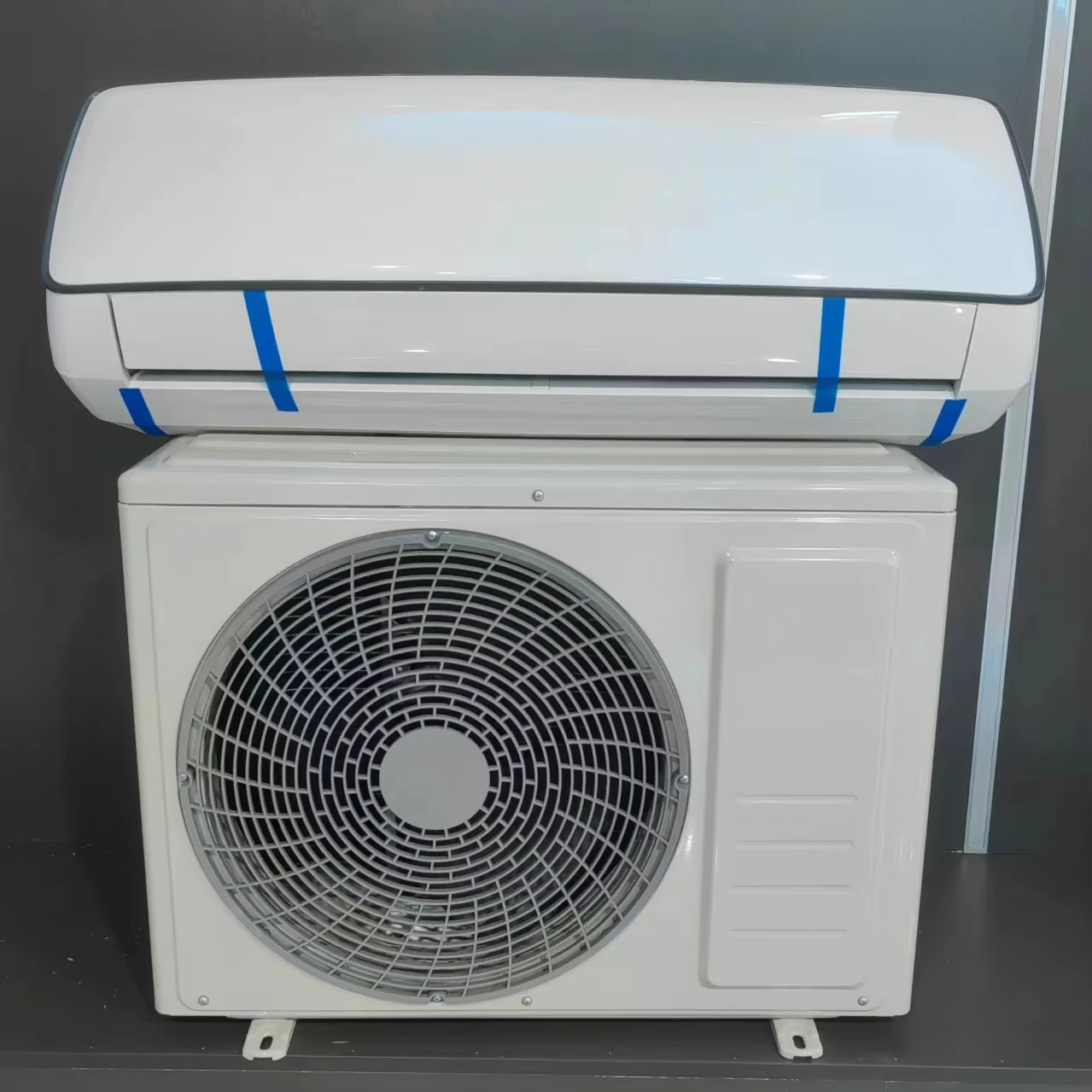 

12000-15000 BTU DC Inverter Split Air Conditioner & Heater, Energy Class A Heat Pump System, R32, Quiet AC for 500 sq ft