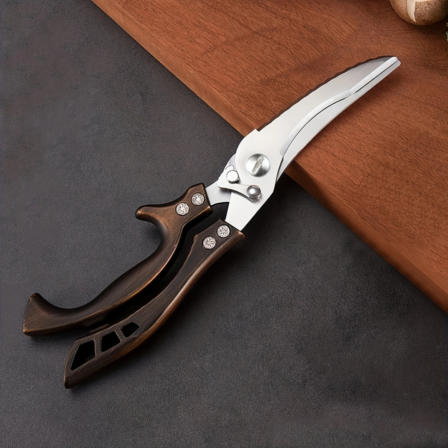 

Ножницы для птицы, сверхмощные кухонные ножницы с зубчатым краем, пружинные без ржавчины, универсальные кухонные ножницы из нержавеющей стали