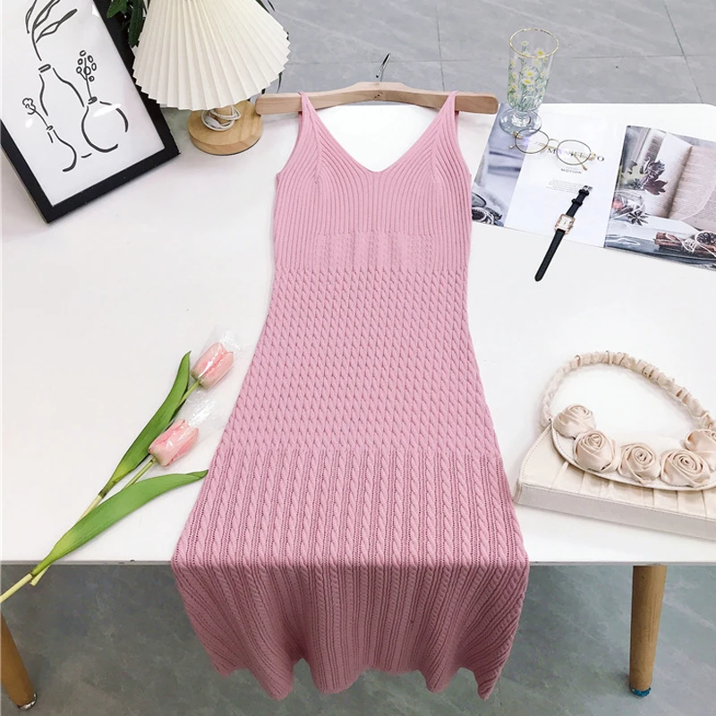 YuooMuoo Chic Fashion Sexy Slim Elastic Bodycon Long Dress Women V-neck Thin Knitted Sweater Dress Summer Streetwear Robes Femme