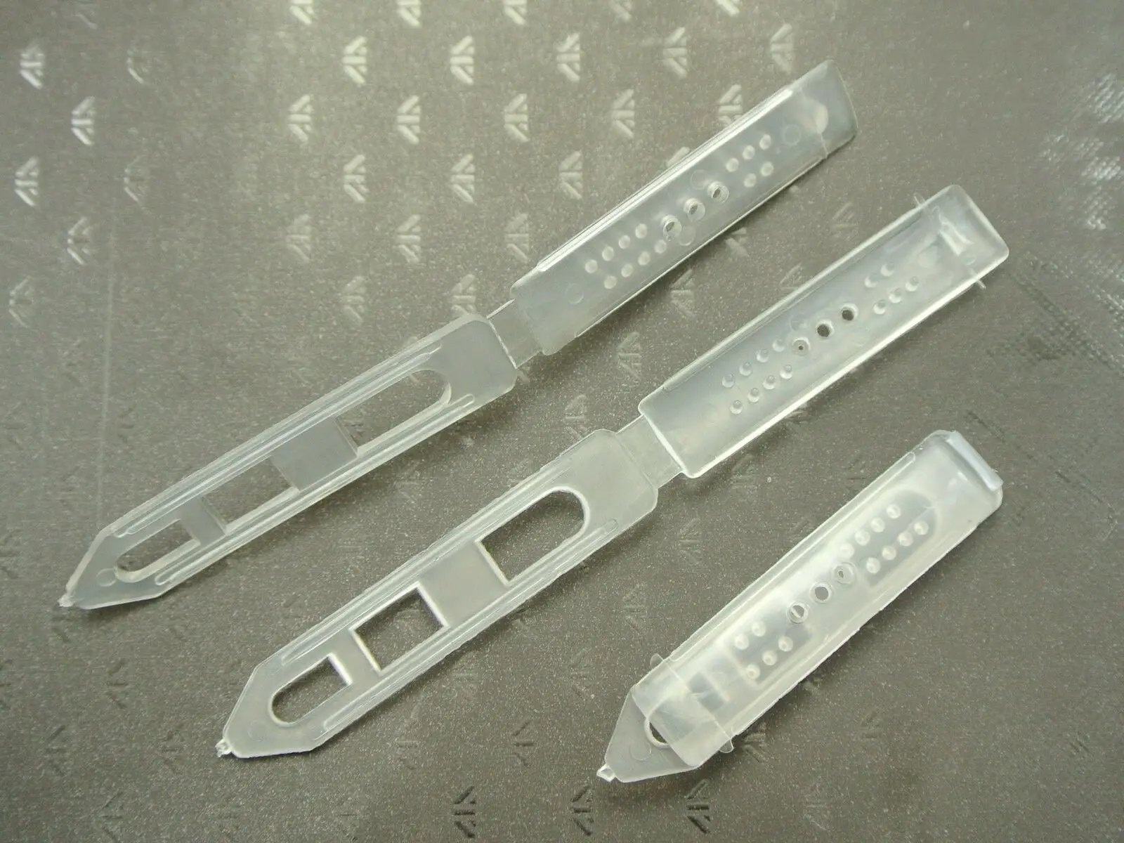 50 White Plastic Mini Hair Barrette Clip Bow Pin For DIY Craft 45mm
