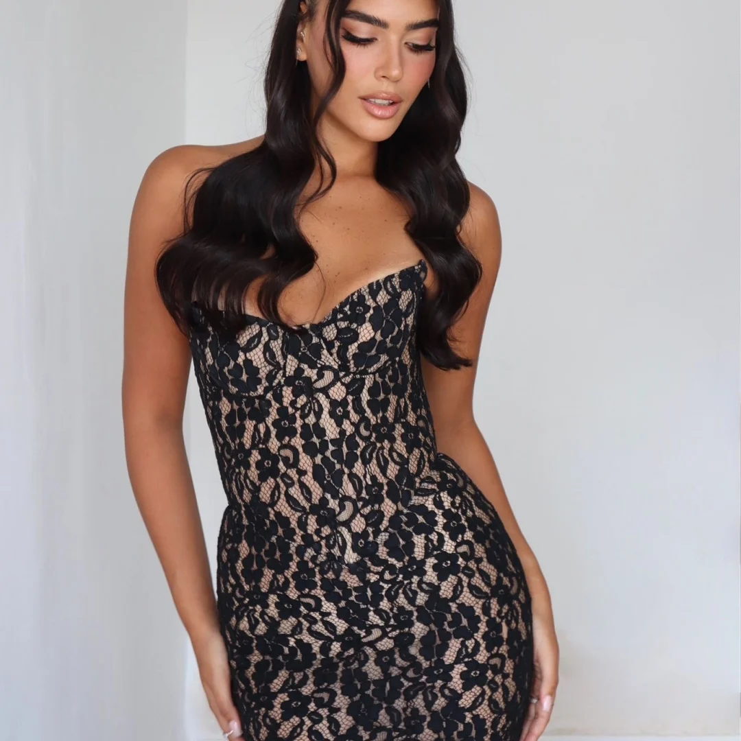 벨라 맞춤형 블랙 머메이드 스트랩리스 백리스 파티 드레스 플라워 파티 드레스 플로어-길이 프로모션 드레스 2025