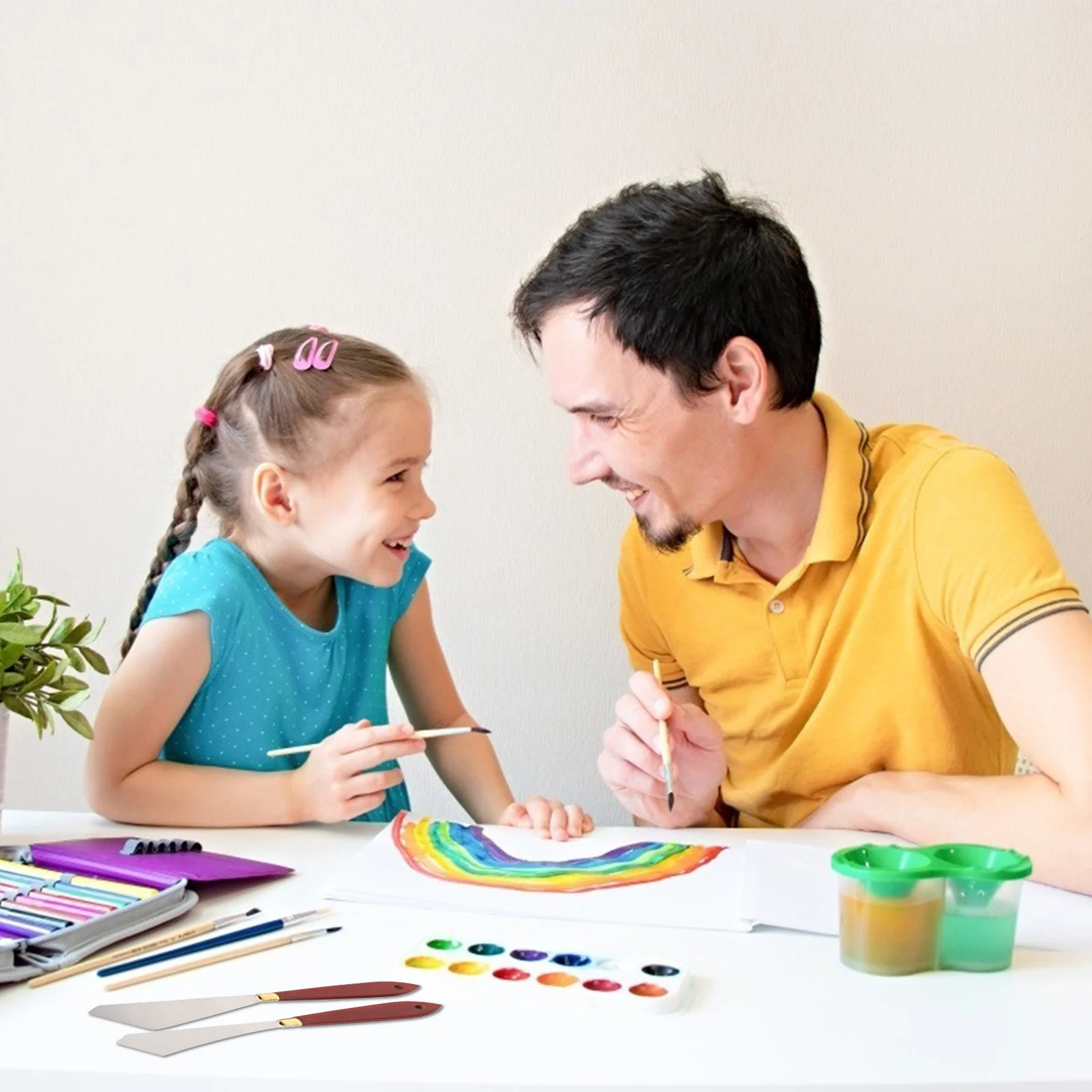 

4Pcs Oil Painting Knife Set Stainless Steel Painting Spatulas Wood Handle Pigment Mixing for Artists Teachers Students Art Tools