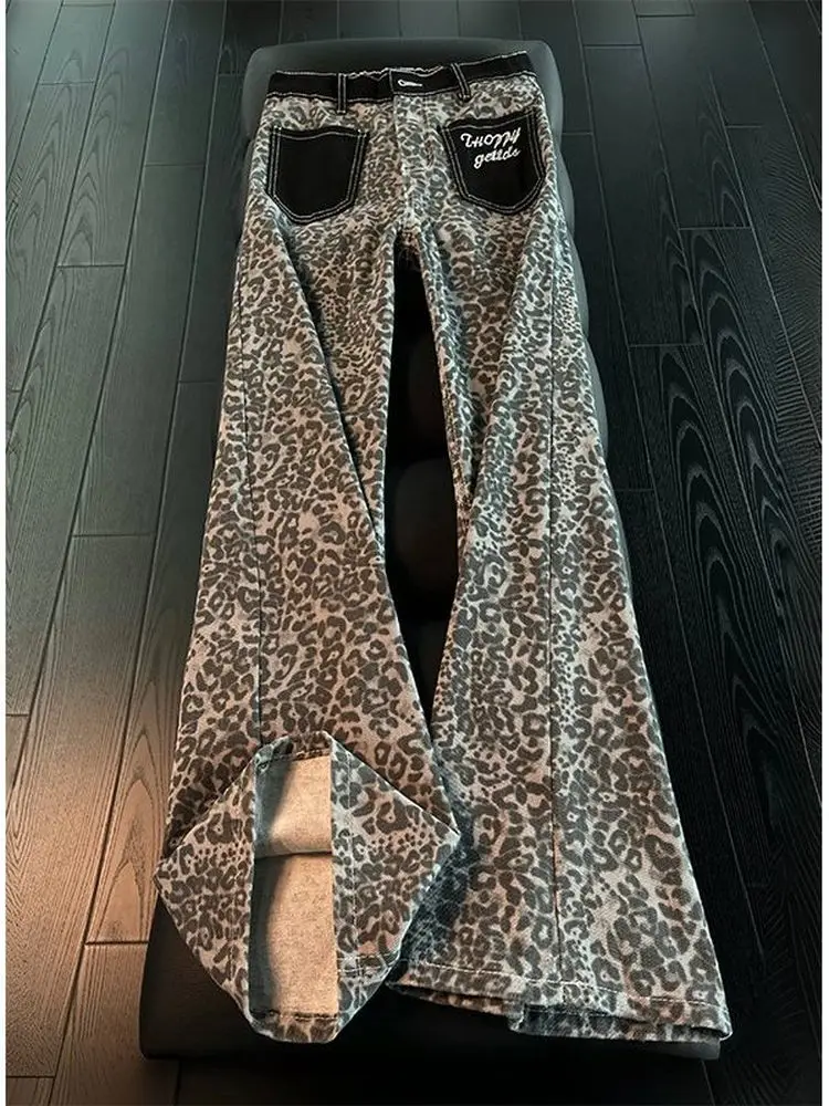 American High Street Style Pocket Leopard Print Jeans Casual Loose Straight Leg Design for Young Men Autumn New Arrival