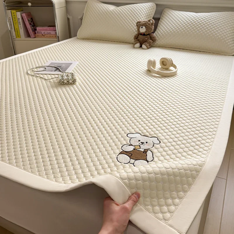 Ice Bean Cooling Summer Mat for Bed Bear Embroidered Breathable Queen Mattress Cover Single Double Bed Pad with Elastic Bands