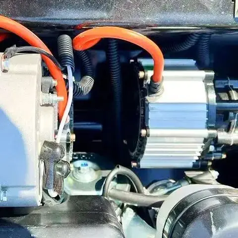 Cortador de grama com controle remoto de quatro tempos personalizado 24V modelo mais vendido autopropulsado