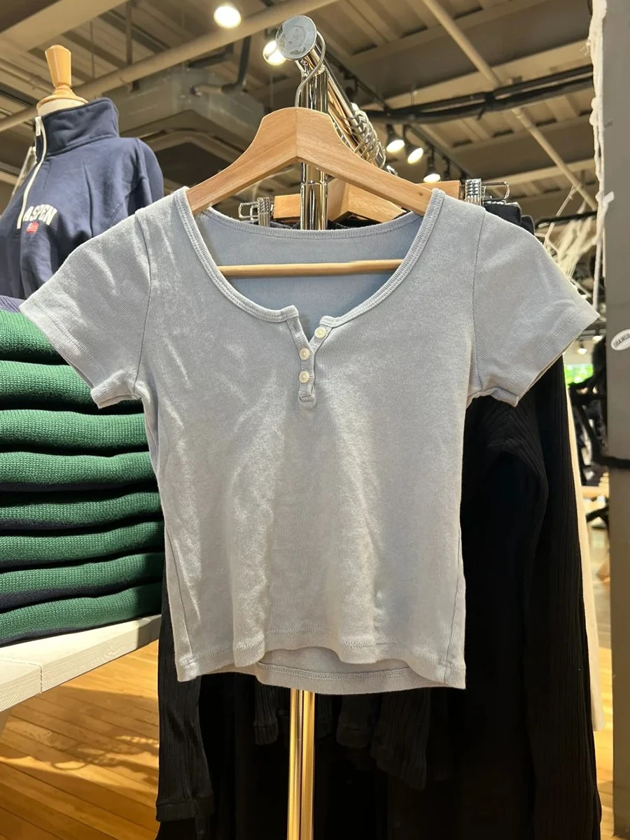 New Three Buttons Sweet Slim Crop Top Summer O-neck Cotton Short Sleeve T Shirt Women Vintage Preppy Style Simple T-shirts Y2k