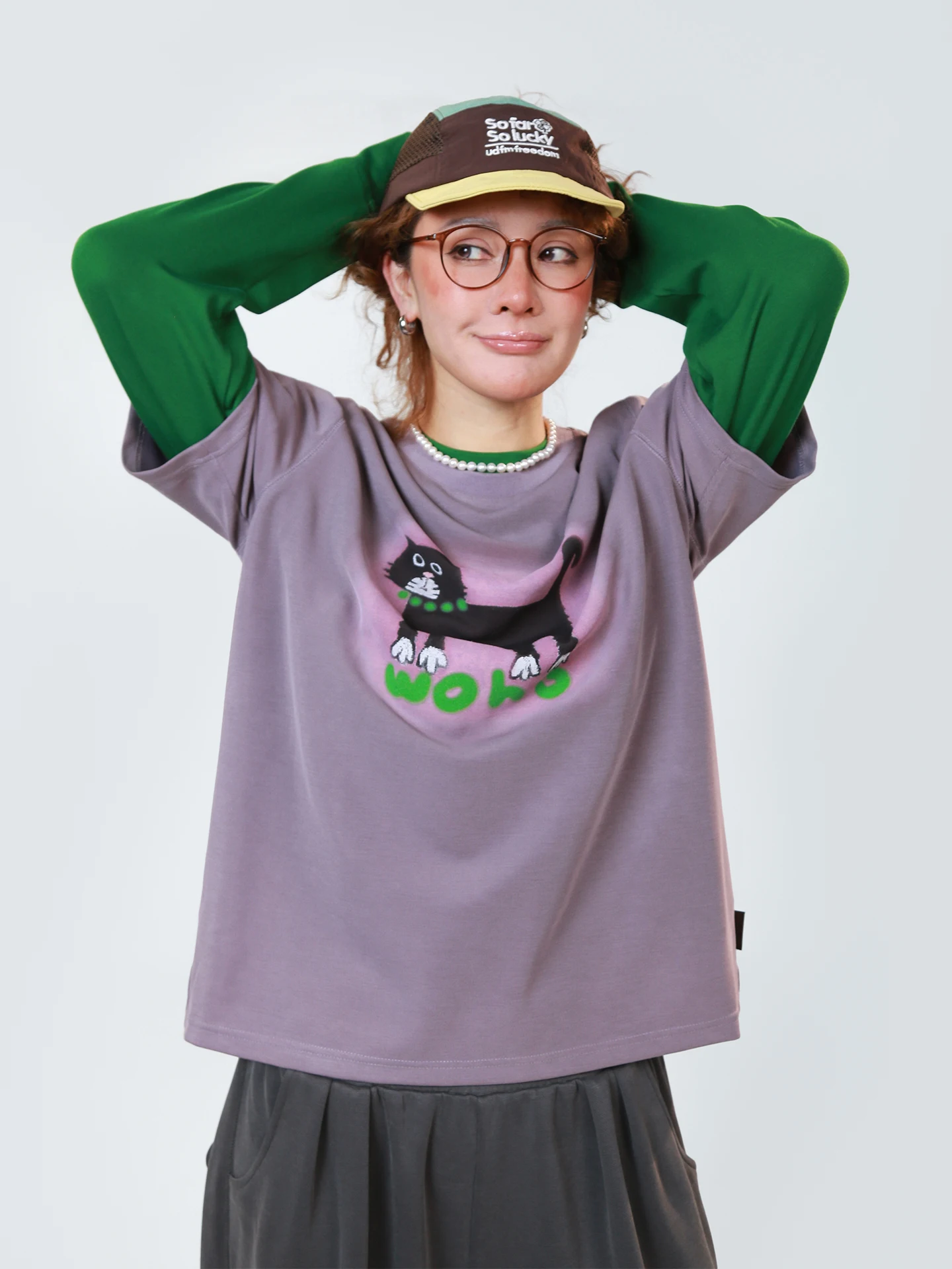 

Летняя женская футболка 2026: повседневная, для отдыха, с коротким рукавом, свободного кроя, трикотажная, с эффектом омоложения