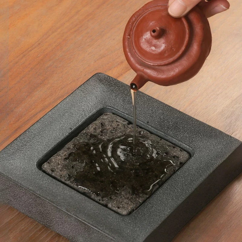 Tee-Tablett aus Naturstein, 15 cm, quadratisch, aus schwarzem Basalt, saugfähiger Teekannenhalter, Gongfu-Teezeremonie, Wabi-Sabi Zen Teegeschirr, Geschenk – Detail 9