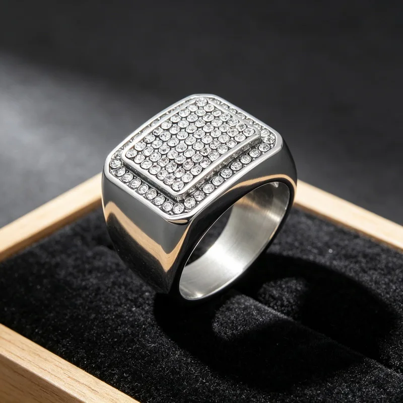Kalen Herrenring, größer, quadratisch, hochwertig, mit CZ-Kristallen, Edelstahl, Schmuck, männlicher Charme, Fingerring, Damen-Accessoire – Detail 8