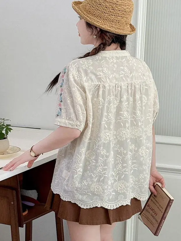 Chemise en coton brodée florale pour femmes, coupe ample, manches courtes, chemisier boutonné