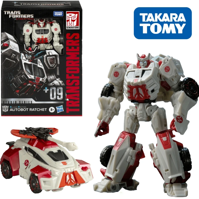 In Stock Transformers SS Series SS-GE 09 V-class Ambulance Action Anime Collection Figure Birthday Gift