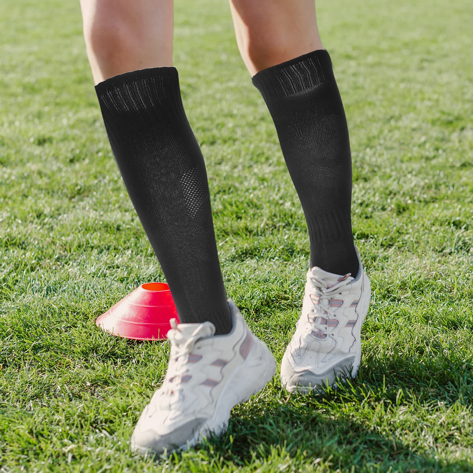 2Pairs Sports Calf Socks Long Compression Stockings for Football Soccer High Elastic Breathable Unisex Athletic Footwear Gear