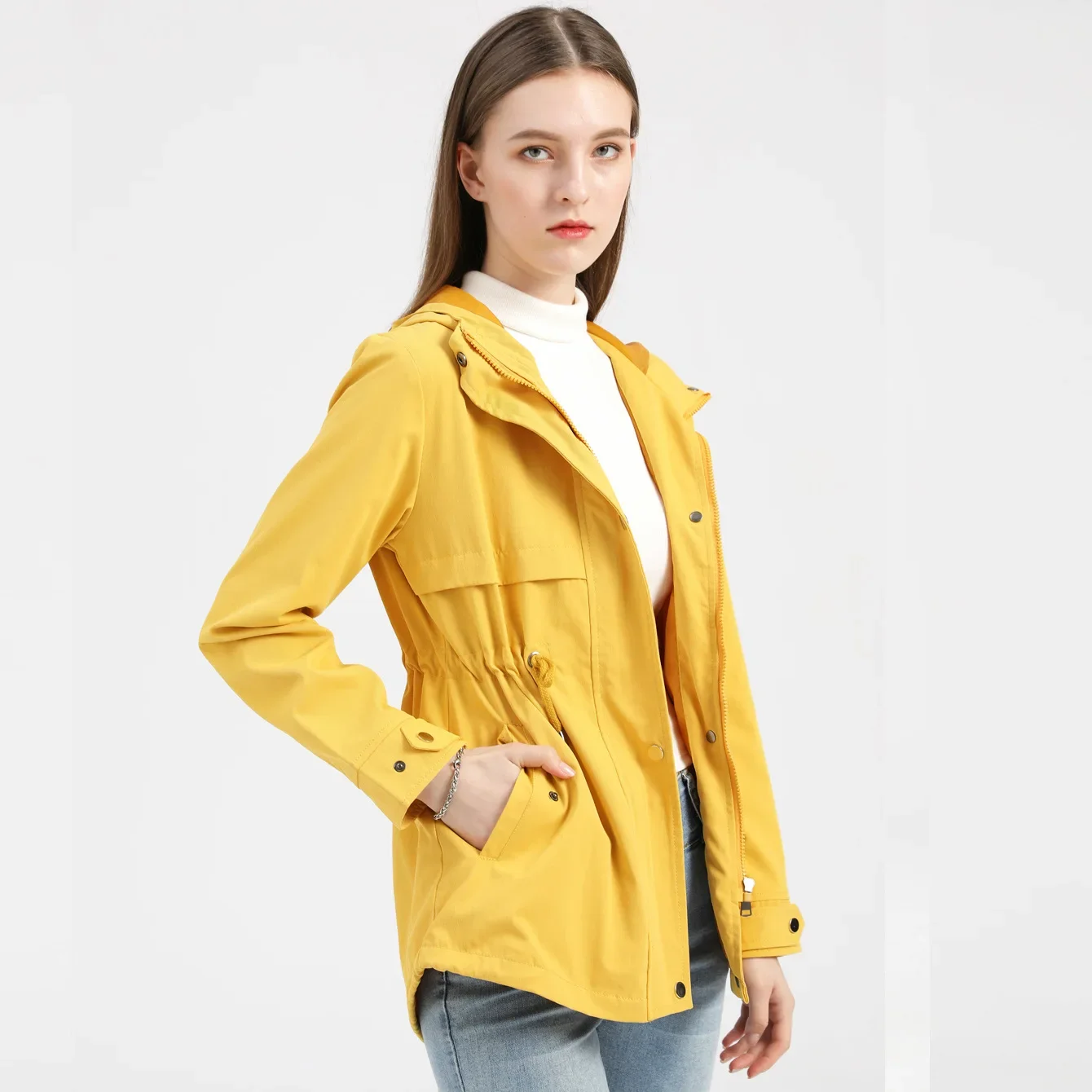 

Весенне-осенняя свободная посадка на талии, повседневная универсальная трансграничная модная женская одежда, новинка 2025 года, куртка, свитер с капюшоном